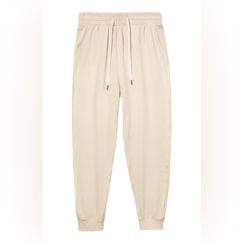 Women’s roam joggers